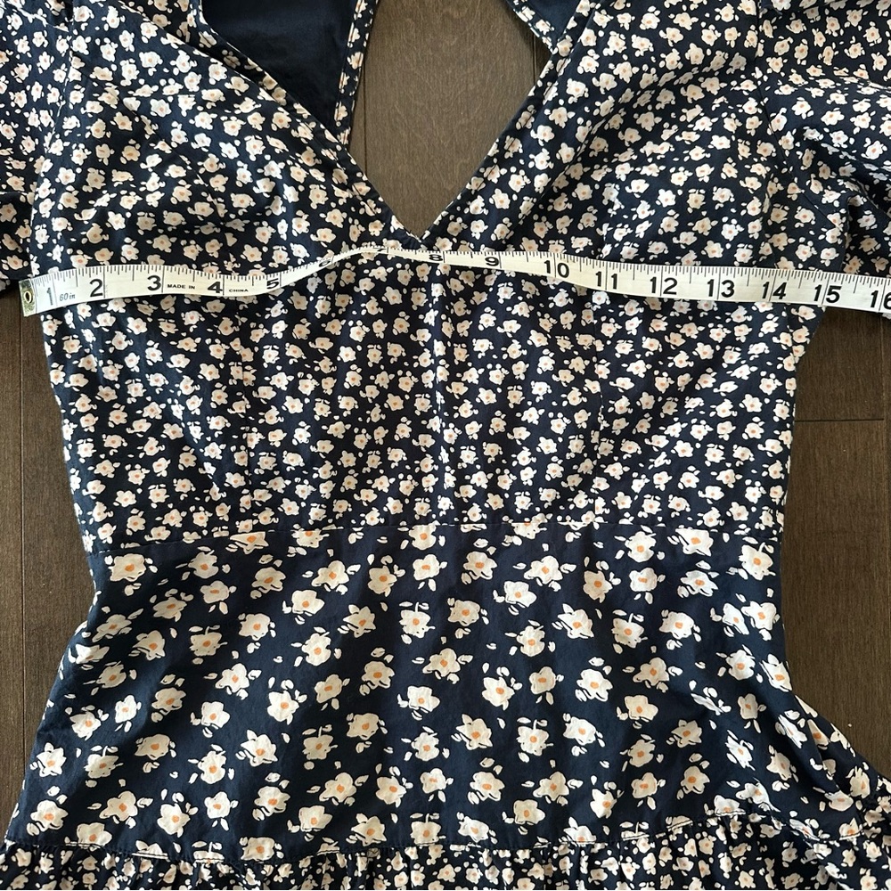 French Connection Tiered Ditsy Floral‎ Mini Puff Sleeve Whimsy Girly Size 6 - Picture 4 of 9